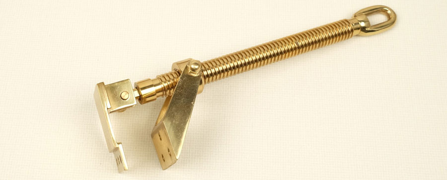 Rocburn long telescopic screw jack lb in brass