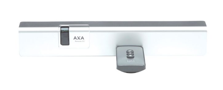 AXA2902 Window Opener with Remote Control