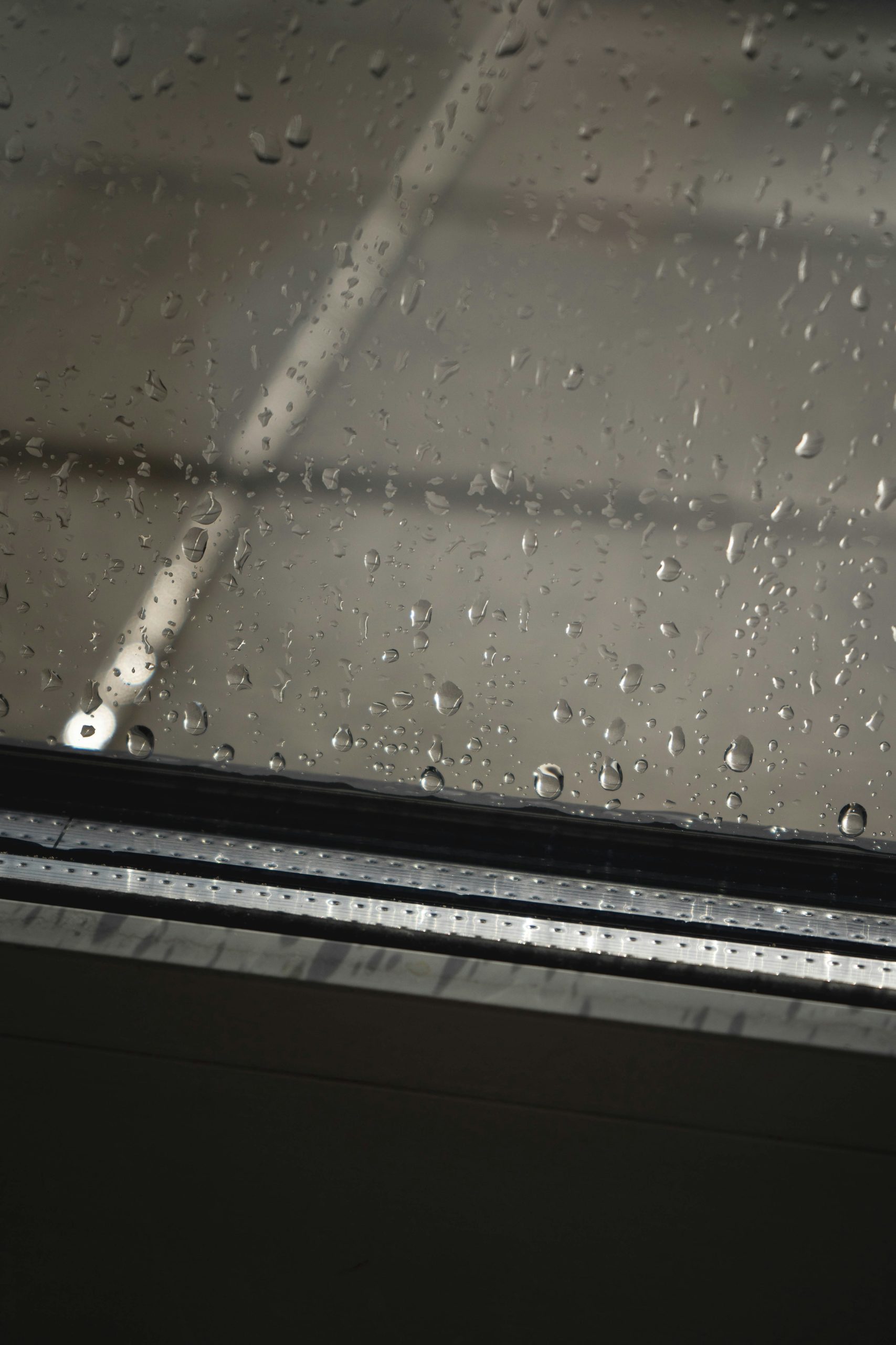 How to Automatically Close Windows When It Rains